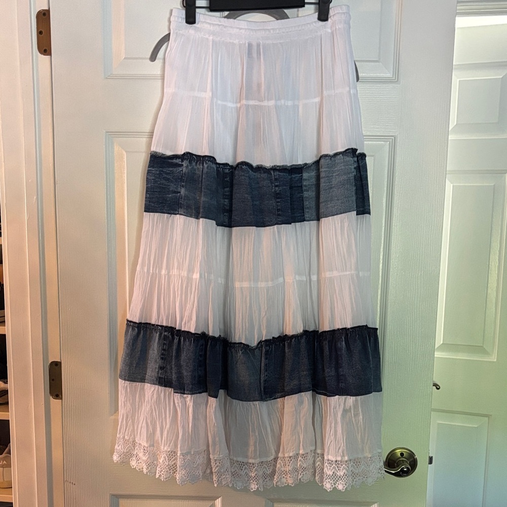 White Tiered Maxi Skirt with Denim Band Accents - Picture 4 of 4